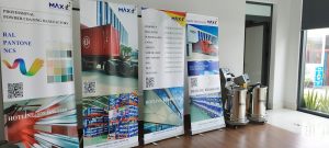 SHOWROOM